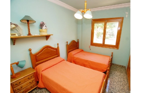 Villa in Pego(Alrededores) zu verkaufen, Wohnfläche 500 m², Baujahr 1985, + Fussbodenheizung, Klimaanlage, Grundstück 2700 m², 7 Schlafzimmer, 4 Badezimmer, Pool, ref.: O-V43714-11