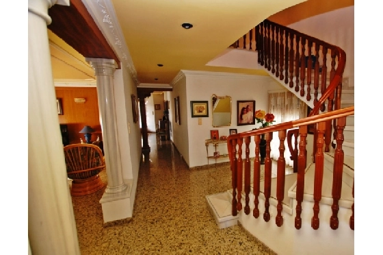 Villa in Pego(Alrededores) zu verkaufen, Wohnfläche 500 m², Baujahr 1985, + Fussbodenheizung, Klimaanlage, Grundstück 2700 m², 7 Schlafzimmer, 4 Badezimmer, Pool, ref.: O-V43714-14