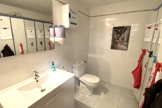 Investition in Els Poblets zu verkaufen, Wohnfläche 210 m², ref.: AS-0421-20