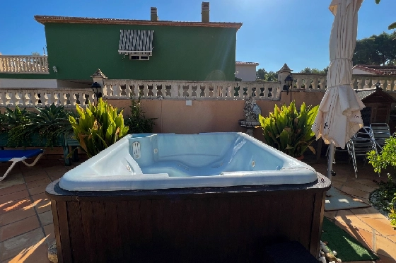 Villa in Denia zu vermieten, Wohnfläche 200 m², Zustand gepflegt, + Zentralheizung, Klimaanlage, Grundstück 900 m², 3 Schlafzimmer, 2 Badezimmer, Pool, ref.: D-0123-19