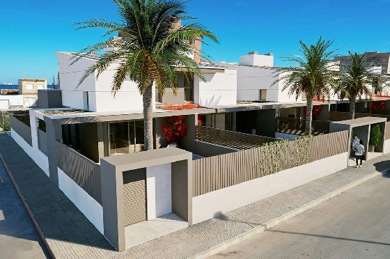 Doppelhaushälfte in Los Nietos zu verkaufen, Wohnfläche 166 m², Zustand Erstbezug, Grundstück 228 m², 3 Schlafzimmer, 3 Badezimmer, Pool, ref.: HA-NIN-100-D01-20