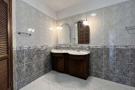 Villa in Pego-Monte Pego zu verkaufen, Wohnfläche 310 m², Baujahr 1988, + Zentralheizung, Klimaanlage, Grundstück 3370 m², 4 Schlafzimmer, 4 Badezimmer, Pool, ref.: JS-0425-24