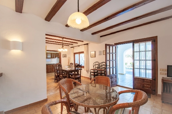 Villa in Benissa(La Fustera) zu verkaufen, Wohnfläche 312 m², Baujahr 1978, Klimaanlage, Grundstück 2669 m², 6 Schlafzimmer, 2 Badezimmer, Pool, ref.: AM-12452DA-25