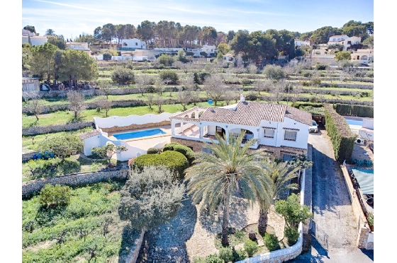 Villa in Benissa(La Fustera) zu verkaufen, Wohnfläche 312 m², Baujahr 1978, Klimaanlage, Grundstück 2669 m², 6 Schlafzimmer, 2 Badezimmer, Pool, ref.: AM-12452DA-8