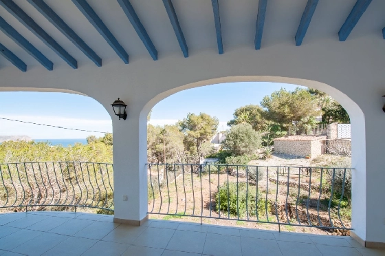 Villa in Javea zu verkaufen, Wohnfläche 318 m², Baujahr 1982, Klimaanlage, Grundstück 1377 m², 4 Schlafzimmer, 3 Badezimmer, Pool, ref.: AM-12459DA-14