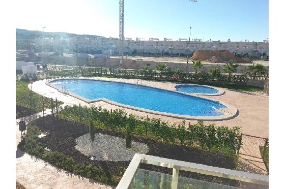 Reihenhaus in Entrenaranjos zu verkaufen, Wohnfläche 168 m², Zustand Erstbezug, Klimaanlage, 2 Schlafzimmer, 2 Badezimmer, Pool, ref.: HA-ENN-119-R01-1