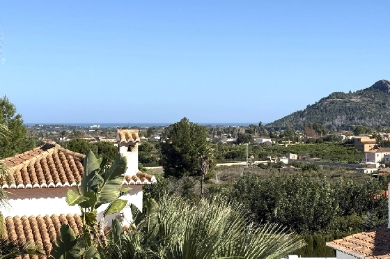 Villa in Pedreguer(Monte Solana) zu verkaufen, Wohnfläche 87 m², Baujahr 1999, Zustand gepflegt, + Ofen, Klimaanlage, Grundstück 426 m², 3 Schlafzimmer, 3 Badezimmer, Pool, ref.: AS-2425-2