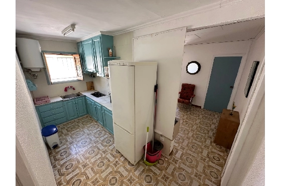 Villa in Denia zu verkaufen, Wohnfläche 220 m², Baujahr 1983, Klimaanlage, Grundstück 2233 m², 6 Schlafzimmer, 2 Badezimmer, Pool, ref.: O-V95814-27