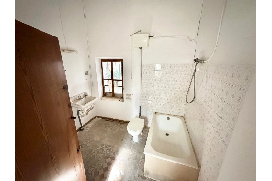 Stadthaus in Pego zu verkaufen, Wohnfläche 426 m², Baujahr 1900, Klimaanlage, Grundstück 172 m², 10 Schlafzimmer, 4 Badezimmer, Pool, ref.: O-V96014-7