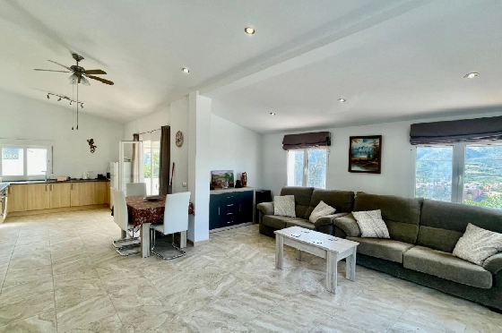 Villa in Orba(Valley) zu verkaufen, Wohnfläche 147 m², + Ofen, Klimaanlage, Grundstück 600 m², 3 Schlafzimmer, 2 Badezimmer, Pool, ref.: PV-141-02031P-45