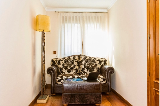 Villa in Denia zu verkaufen, Wohnfläche 266 m², Klimaanlage, Grundstück 1254 m², 5 Schlafzimmer, 3 Badezimmer, Pool, ref.: VI-CHA2550-34