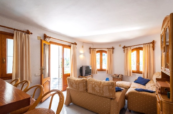 Villa in Benissa zu verkaufen, Wohnfläche 247 m², Baujahr 1993, Klimaanlage, Grundstück 848 m², 5 Schlafzimmer, 3 Badezimmer, Pool, ref.: AM-12630DR-36