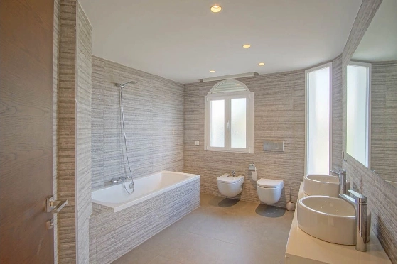 Villa in L-Alfas del Pi(Alfaz del PI Pueblo Urbanizaciones) zu verkaufen, Wohnfläche 810 m², Grundstück 1094 m², 5 Schlafzimmer, 6 Badezimmer, Pool, ref.: COB-7030ALF-10535-22