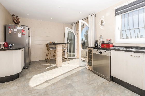 Villa in Javea zu verkaufen, Wohnfläche 281 m², Klimaanlage, Grundstück 1666 m², 4 Schlafzimmer, 3 Badezimmer, Pool, ref.: AVS-57574-27
