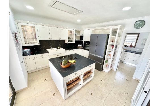 Villa in Pego zu verkaufen, Wohnfläche 320 m², Baujahr 2009, Klimaanlage, Grundstück 1166 m², 5 Schlafzimmer, 4 Badezimmer, Pool, ref.: O-V98014-14