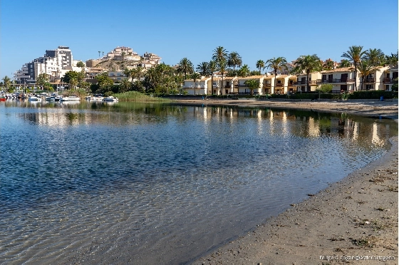 Apartment in Cartagena(La Manga, Murcia, Costa Blanca) zu verkaufen, Wohnfläche 102 m², Grundstück 227 m², 3 Schlafzimmer, 2 Badezimmer, Pool, ref.: TW-SIENA,-LA-MANGA-25