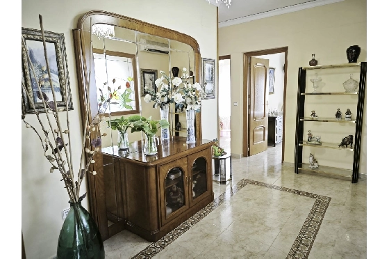 Villa in Pedreguer zu verkaufen, Wohnfläche 270 m², Klimaanlage, Grundstück 400 m², 3 Schlafzimmer, 3 Badezimmer, Pool, ref.: CO-C20952-33